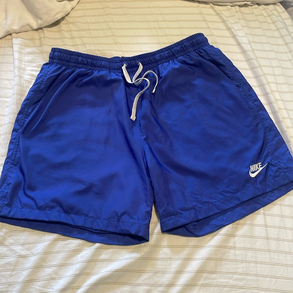 Nike sportswear woven shorts